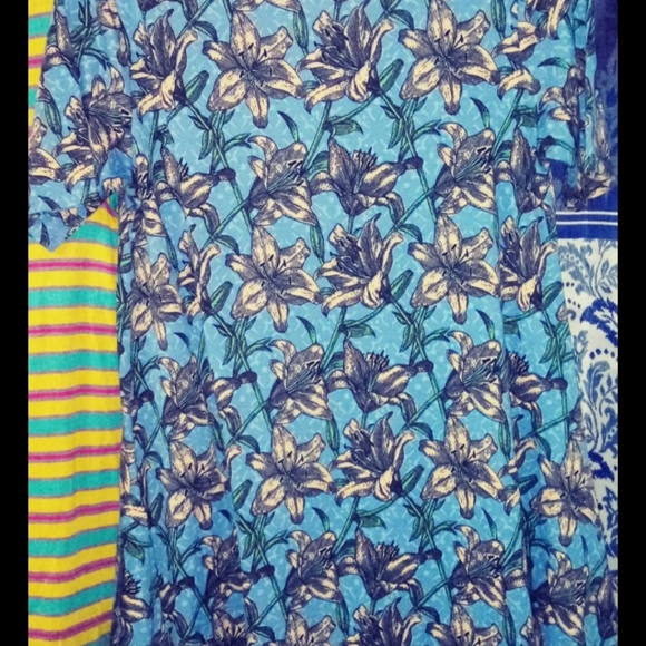 Lularoe bundle - Picture 7 of 7